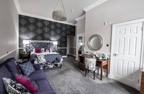 Milton of Campsie Hotel | Kincaid House Hotel