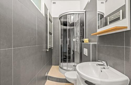 Himmelpfortgrund Apartment | King bed free parking fast wifi pet friendly