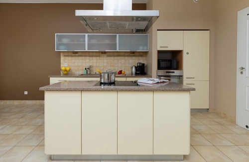 Orlowo Apartment | King John III 1 | Spacious Apartment | Balcony