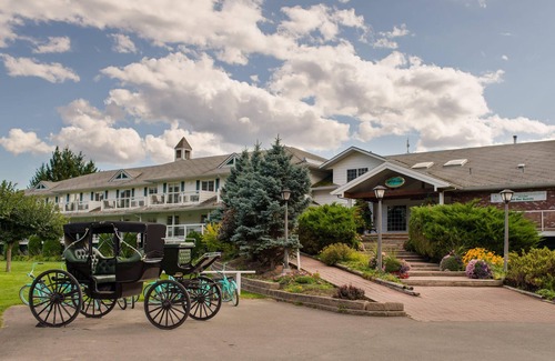 Kamloops House | King Romance River View Room at the beautiful Inn