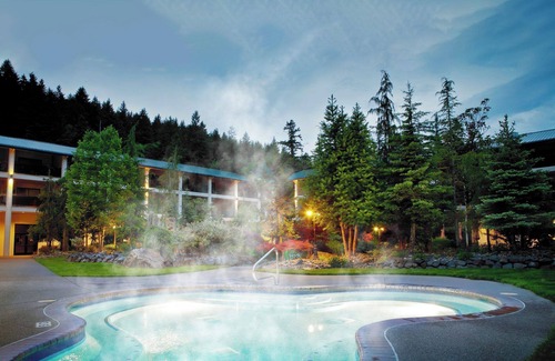 North Bonneville Resort | King Room with Courtyard View