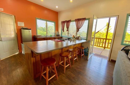 Armenia Cabin | King Suite Nature Getaway on Large Fruit Farm