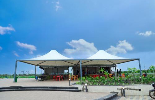 Mangrol Hotel | Kingdom Waterpark & resort