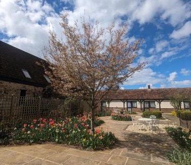 Abingdon Bed & Breakfast | Kingfisher Barn