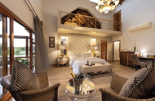 Leeupoort Hotel | Kingfisher Villa