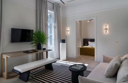 Makrigianni Apartment | Kinglin Luxury Living