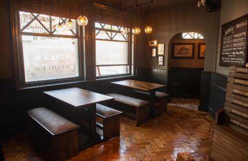 Stansted Hotel | Kings Arms Hotel