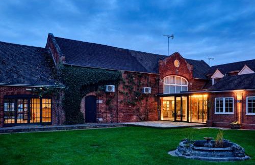 Kings Coughton Hotel | Kings Court Hotel