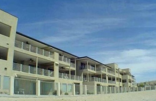 Lake Havasu City Condo | Kings View condos "Steps away from the Channel"