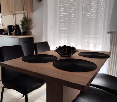 Miskolc Apartment | Kinizsi Apartman