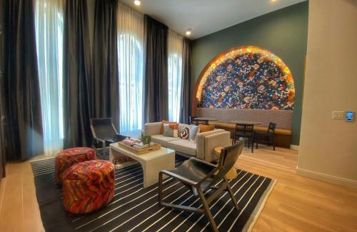East Town Hotel | Kinn Guesthouse Downtown