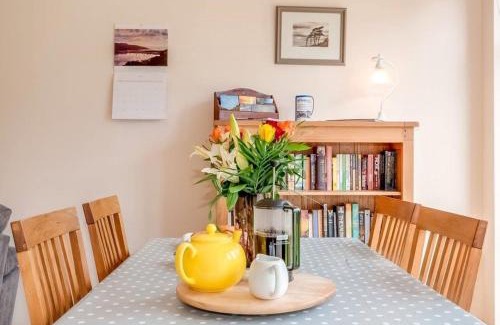Creetown House | Kinnen Cottage