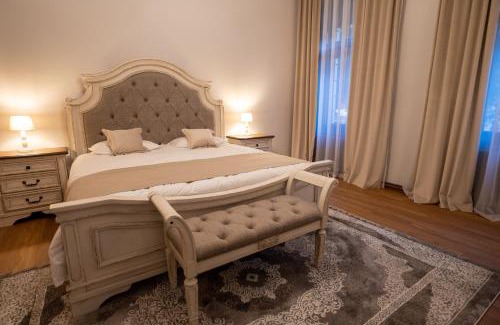 Timisoara Apartment | Kinsley Apartment 1
