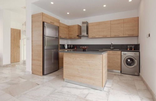 Emba Villa | Kinyras 1 Villa 7 - Three Bedroom Villa, Sleeps 6