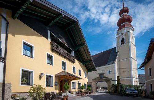 Strasswalchen Hotel | Kirchenwirt Irrsdorf Familie Schinwald
