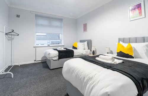 Shotts Apartment | Kirkview Apartment