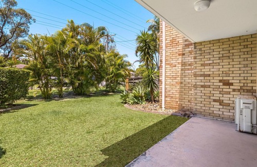 Coolangatta Apartment | Kirra Belle 1 - Central Kirra - Pet Friendly!