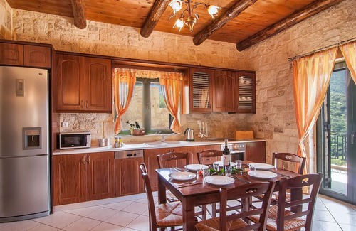 Sfinari Villa | Kissamos rental villa with private pool