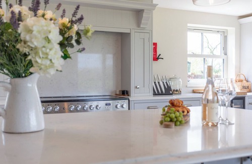 Ripon Cottage | Kist Accommodates presents Glen View Cottage