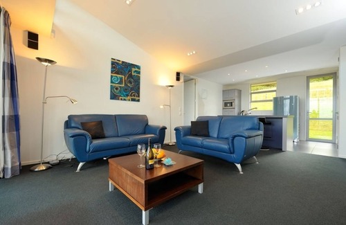 Clevedon Bed & Breakfast | Kitenga Luxury Bed & Breakfast