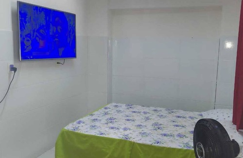 Cocal House | Kitinete Perto da Praia. 100 Reais Diaria. Internet e Fogão e Cama Casal.tv