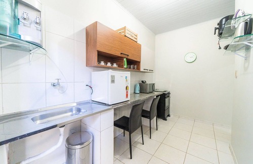 Taguatinga Norte House | Kitnet 20% off, Full Kitchen, up to 4 Guests, Jr Catito