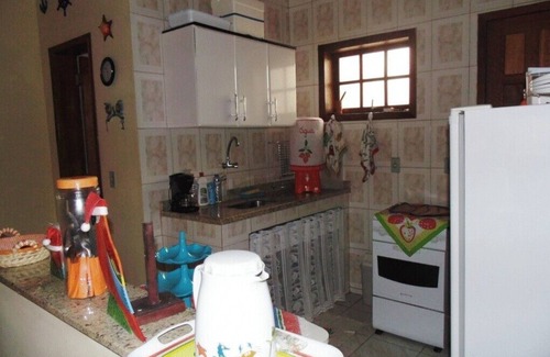 Praia dos Anjos Apartment | Kitnete Located in the center of Arraial do Cabo Aptos for 6 adults