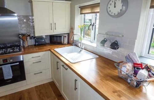 Little Malvern Cottage | Kitts Cottage