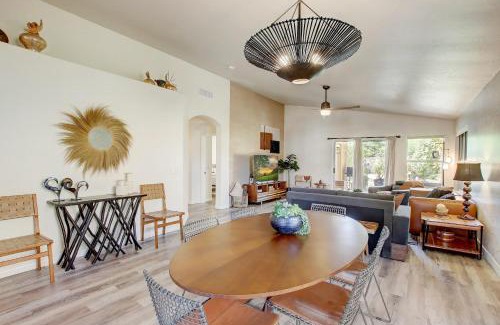 Superstition Springs House | Kiva Cove Pool & Sun Loungers on the Patio