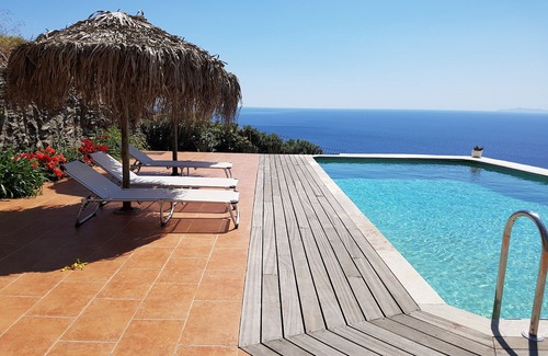 Kea Apartment | KiVA villa at KAMPI, KEA, CYCLADES, GREECE