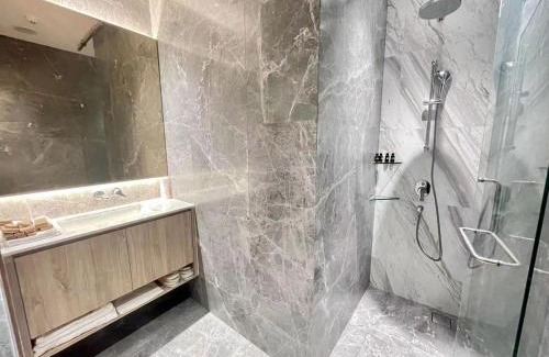 Bugis Village Apartment | KK Home - Bugis Service Apartment Suite