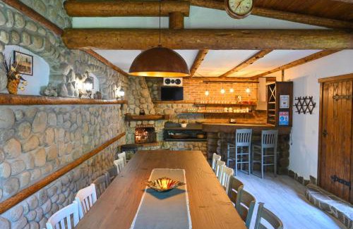 Kvartal Noviya Grad House | Klecherova House