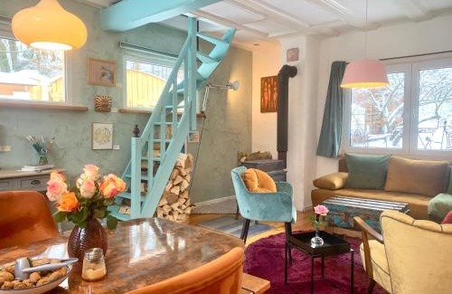 Freienfels Apartment | Kleine Kunstremise mit Holzofen Burg Freienfels