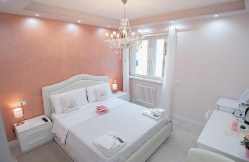 Trento Old Town Bed & Breakfast | Klemi, rooms in old town Dolomia best home Check in automatico