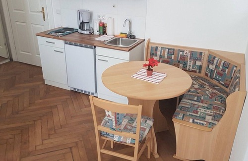 Roßau Apartment | Klimatisiertes Apartment im Zentrum nahe Ring (A33)
