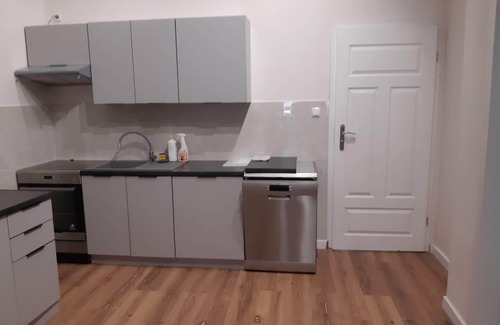 Bielsko-Biala Apartment | Klimt2 – spacious 2-bedroom apt in Bielsko center, ideal for families & groups