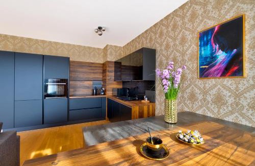 Nivy Apartment | KLINGER Downtown Central City High Floor