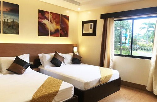 Plaridel Hotel | Klir Waterpark Resort