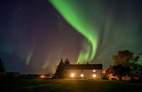 Tautra Bed & Breakfast | Klostergården Bed & Breakfast