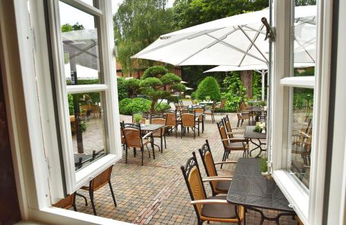 Hude Hotel | Klosterschänke Hude Hotel Ferienwohnungen Restaurant Café