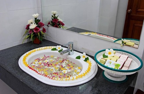 Phyu Hotel | KMA 115 Miles Hotel