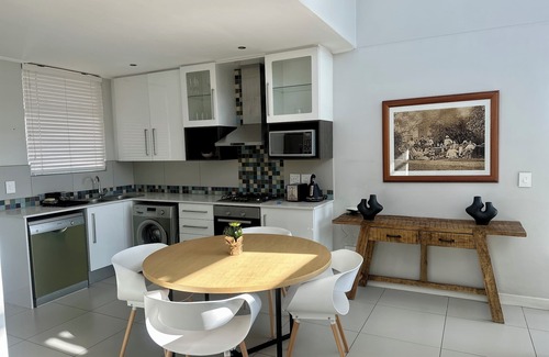 Greater Johannesburg Metropolitan Area Apartment | KMG Apartments - The Apex
