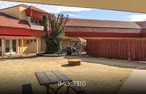 Fairview Hotel | Knights Inn Fairview