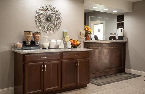 Mount Airy Hotel | Knights Inn Mount Airy