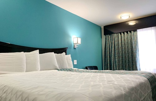 East Bank Hotel | Knights Inn Nashville