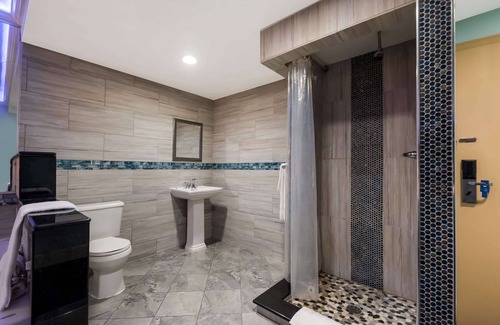 Ogontz Campus Hotel | Knights Inn Philadelphia
