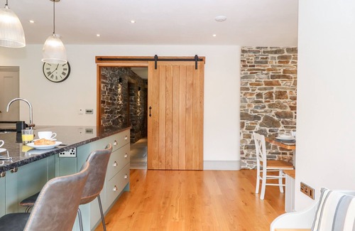 East Portlemouth House | KNOWLE HOUSE, family friendly, luxury holiday cottage in Okehampton