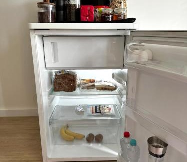 Ommoord Bed & Breakfast | Knus kamer bij station Alexander & winkelcentrum
