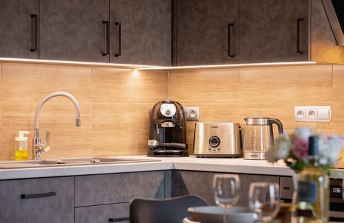 Pradnik Bialy Apartment | Kołaczy 7 | Trendy Apartment | Desk
