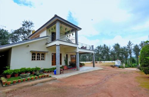 Mudigere Villa | Kodebailu Homestay - 3BH Full Villa, Home Food, Coffee Estate
